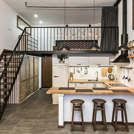 дворівнева для 4 гостей 32г-1