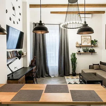 Apartment дворівнева для 4 гостей 32г-1 Odesa